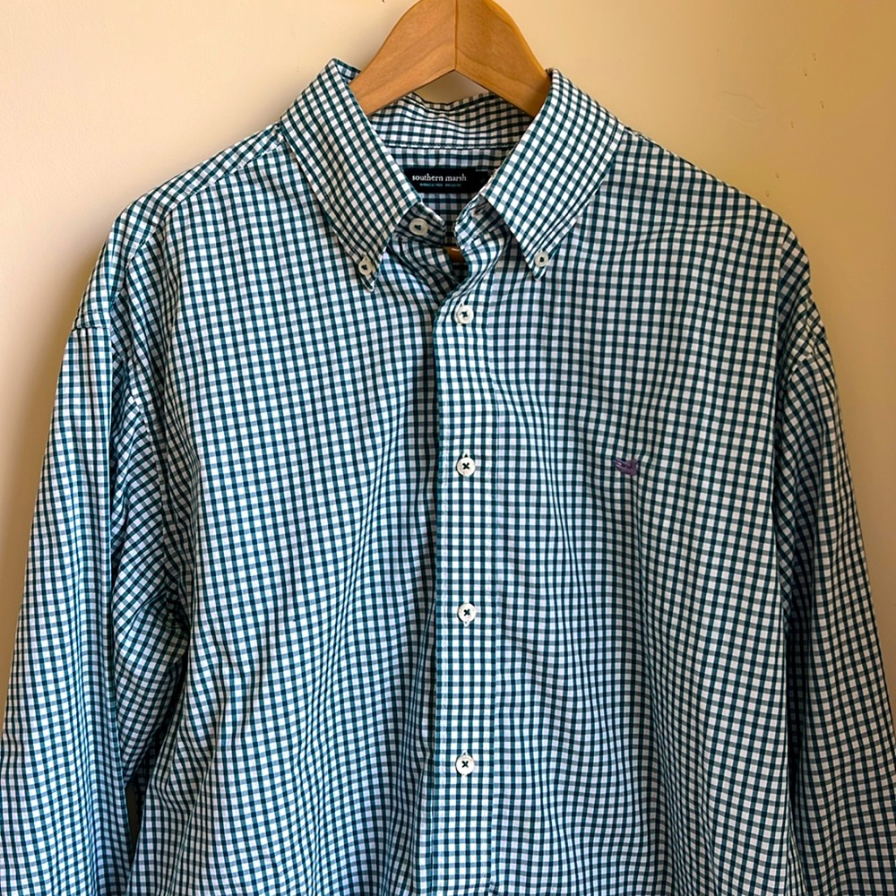 NWOT Southern Marsh green and white gingham check XL button down.